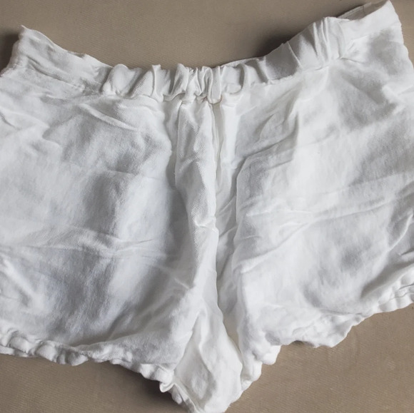 Cuyana Pants - Cuyana size S white linen shorts